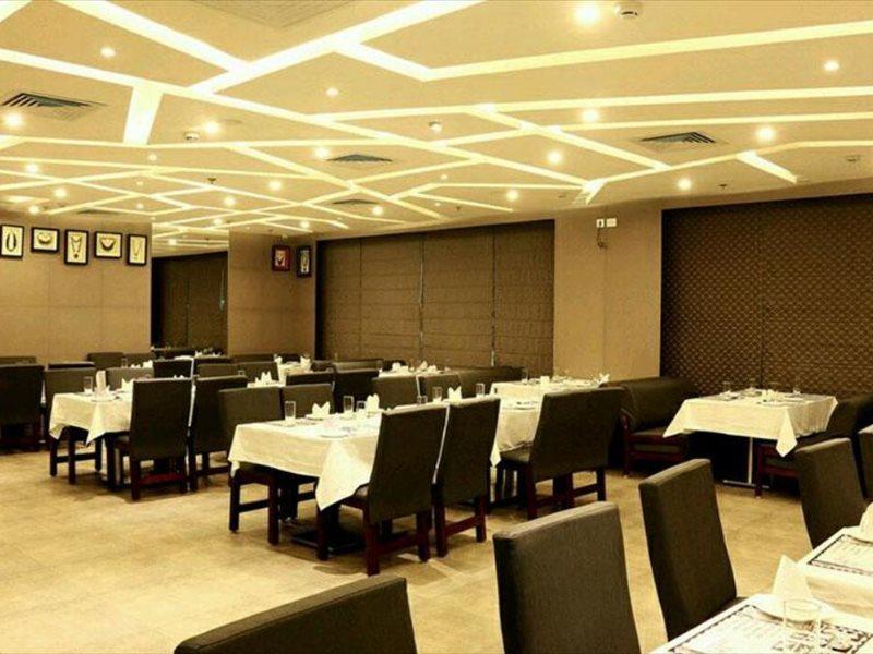 All - Fresco Hotel Kolkata Exterior photo